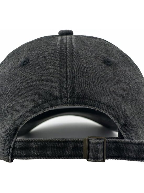 Women\'s Animal Embroidered Baseball Cap Black Gray Lightweight Casual Wolf